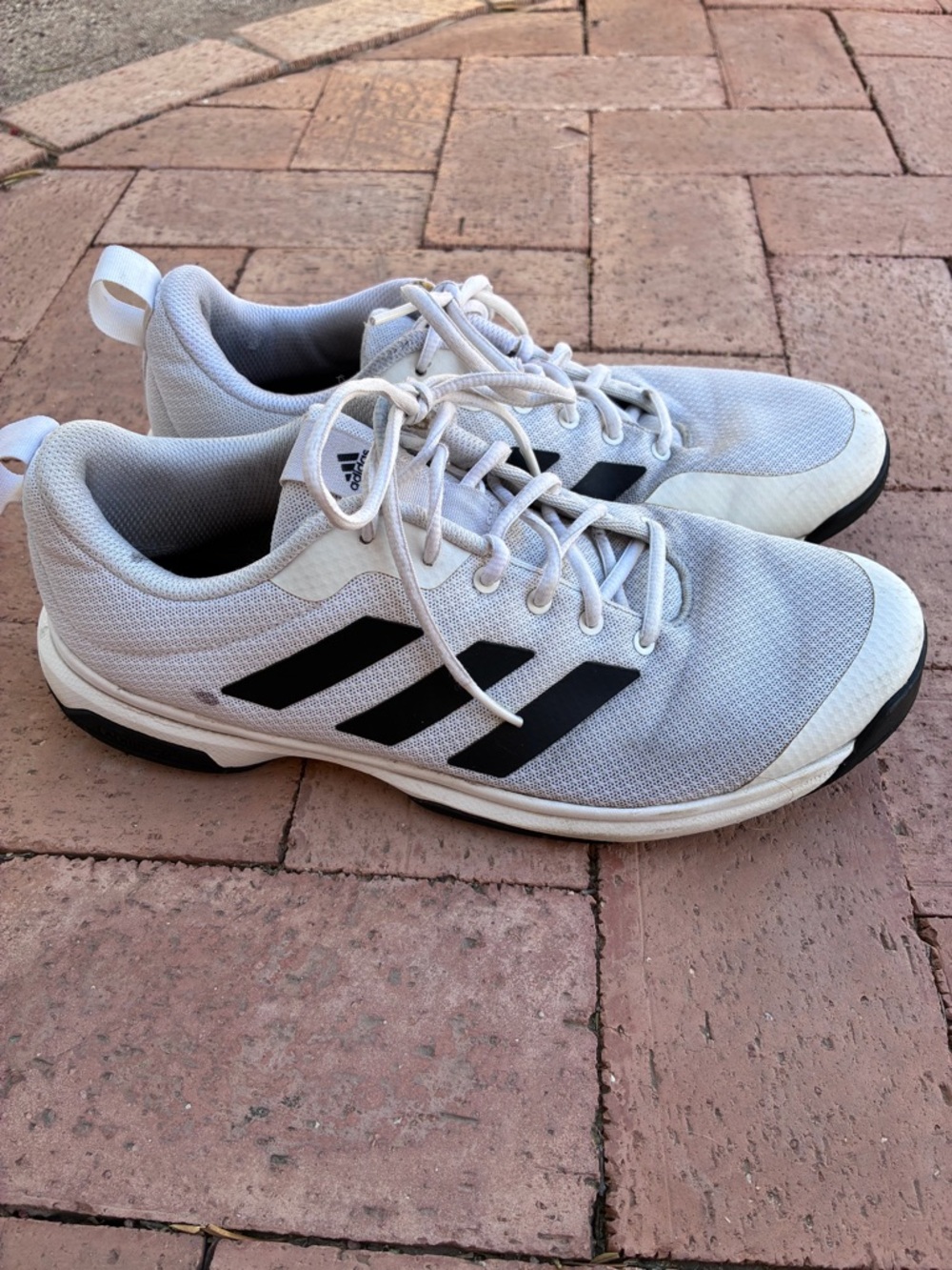 🔥Adidas Men’s Game Spec Athletic 3 stripes tennis shoe - Picture 4 of 10